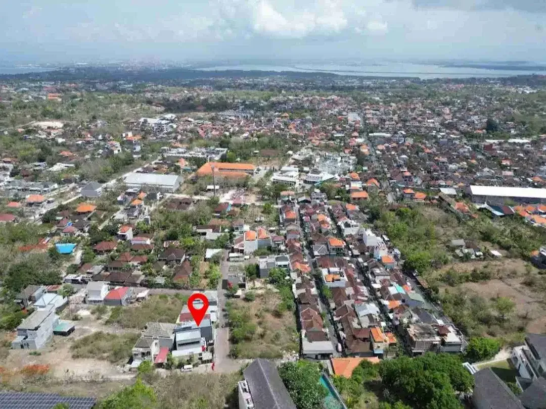 Minimalist Villa 3 Lantai View Tol Laut Taman Griya Jimbaran Bali - Image 1 of 10