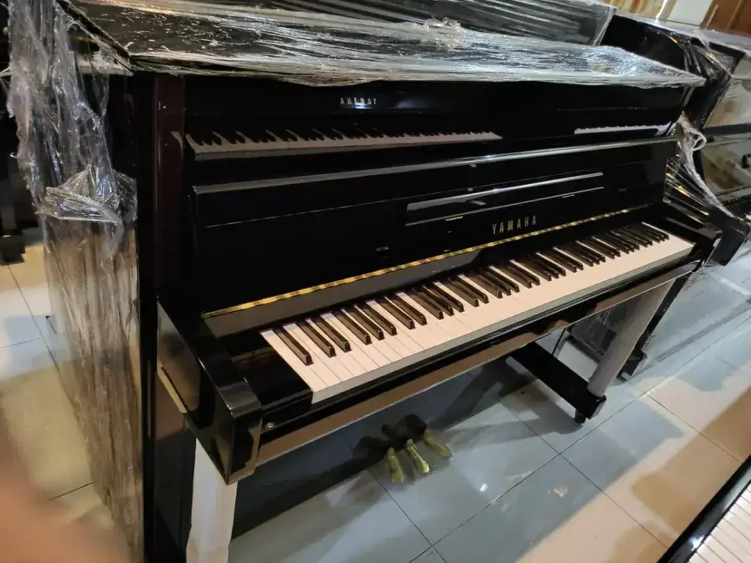 Piano Yamaha JX113 - Image 2 of 2