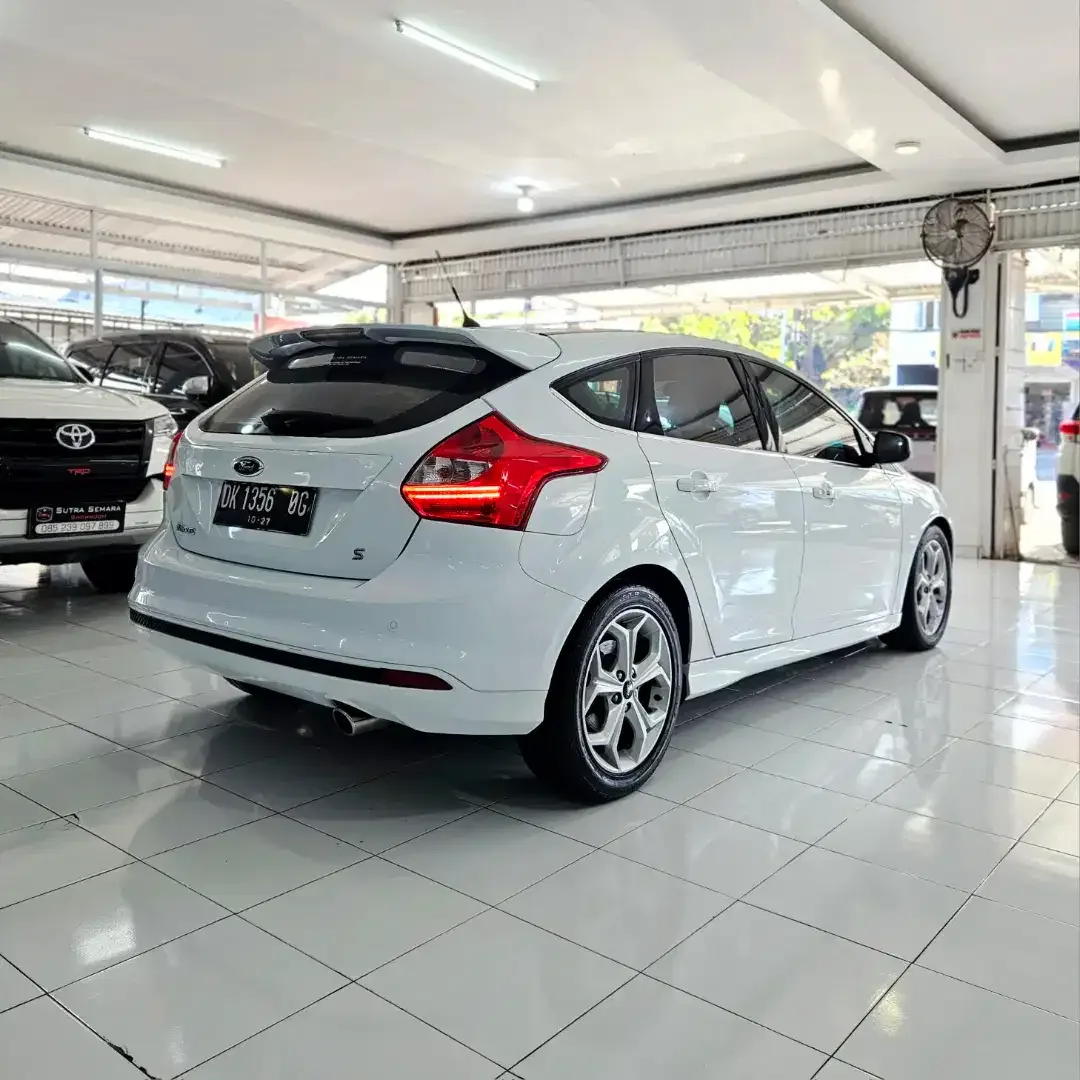 [2014] DP24jt! Ford Focus S HB Sunroof 2.0 matic 2014 pmk LowKM b 2015 - Image 5 of 10
