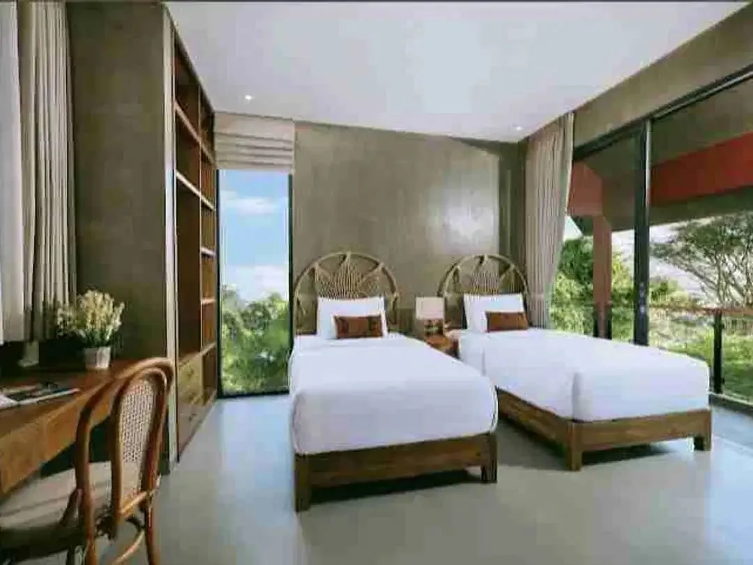 Vila Mewah 3 Kamar Dekat Pantai Nelayan Canggu Bali - Image 3 of 10