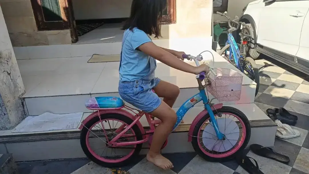 Dijual sepeda anak cewek dan cowok bekas - Image 2 of 3