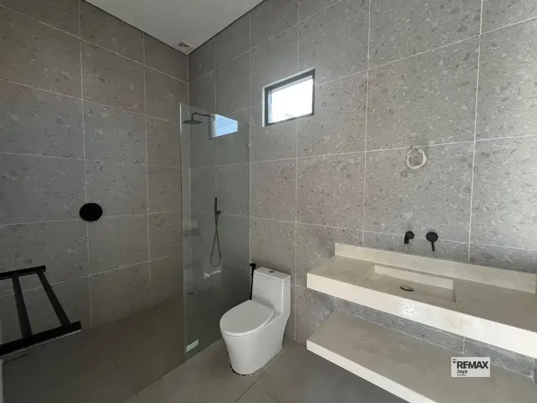 Beautiful 2 Bedroom Villa For Rent In Babakan, Canggu Area - Image 3 of 8