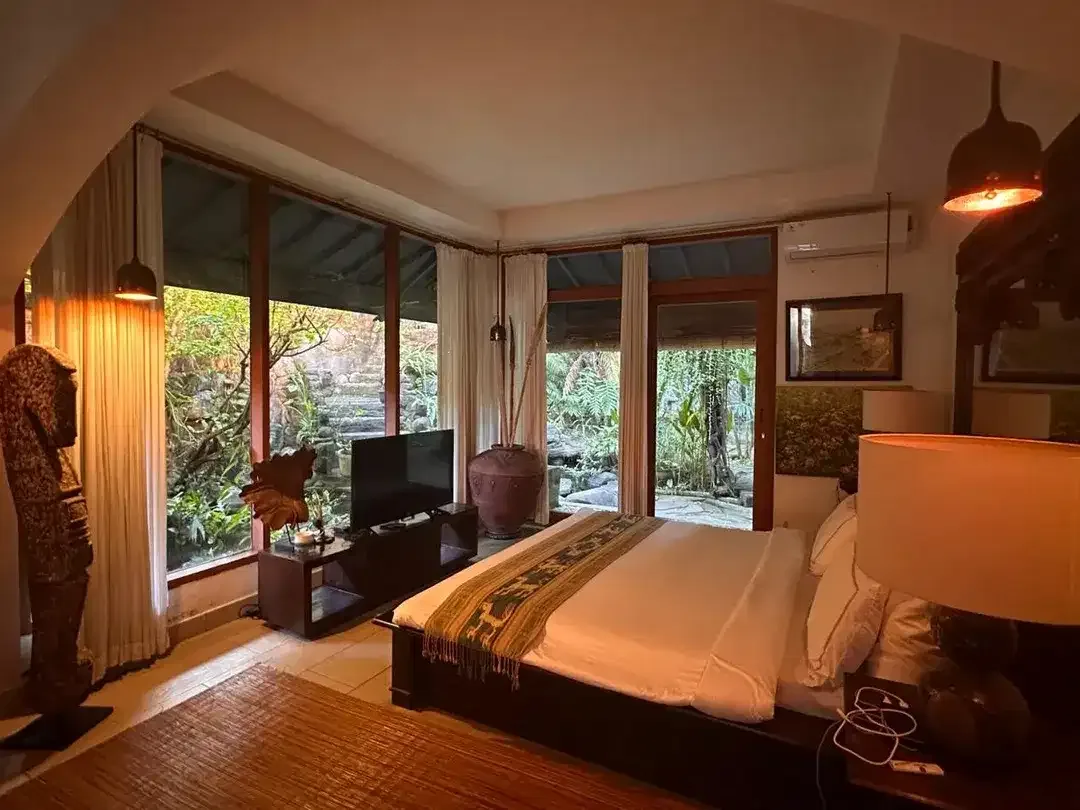 Prime Location! Tanah 24,3 Are Bonus Bangunan Villa di Central Legian, Kuta - Image 8 of 10