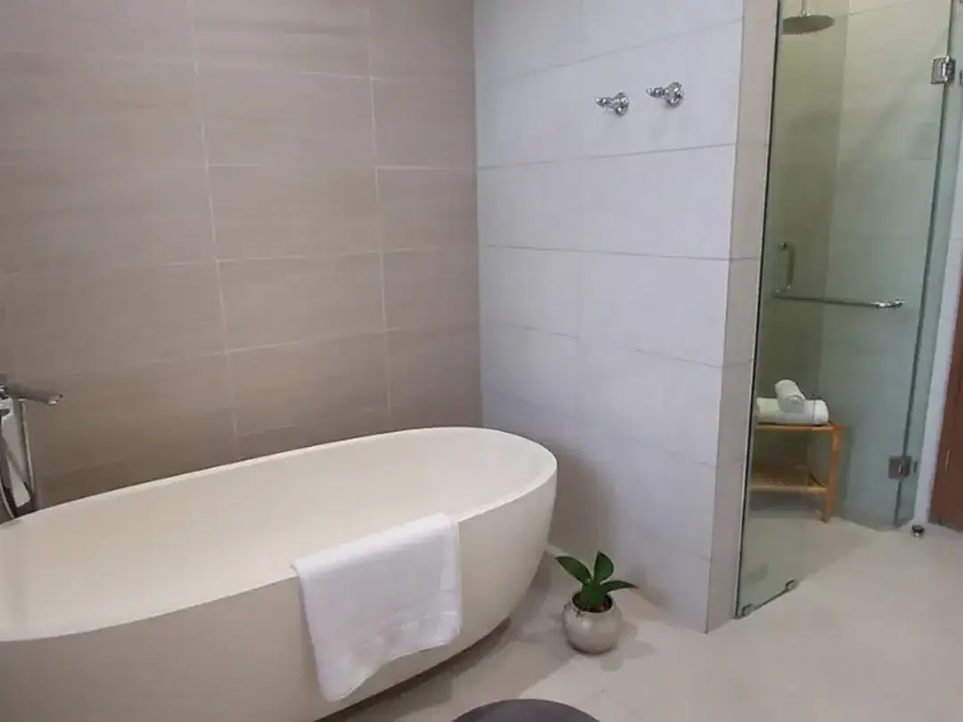 Brand New Modern Tropical 2Br Villa Just 5 Minutes From The Beach In Pererenan - Image 7 of 10