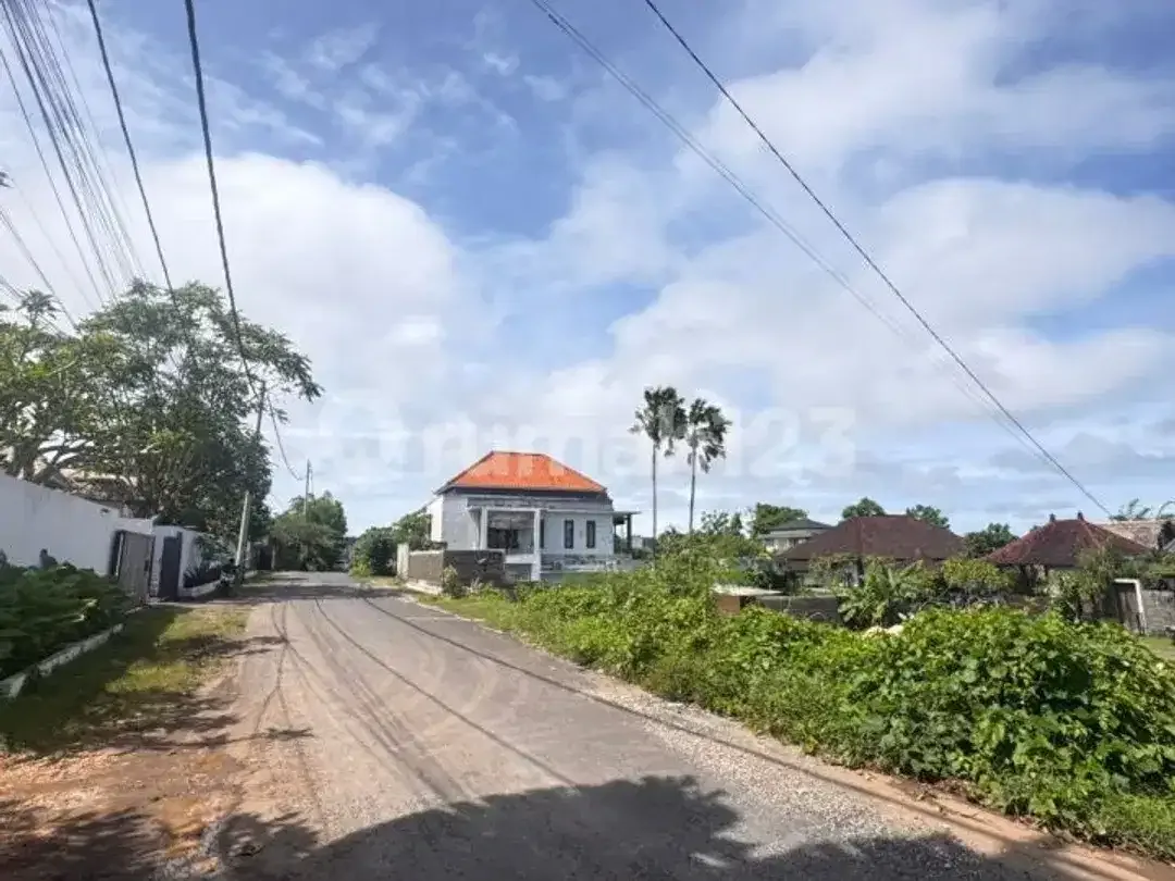 Dijual Tanah Jl. Toyaning Ungasan, Dekat Pecatu Indah Resort - Image 4 of 5