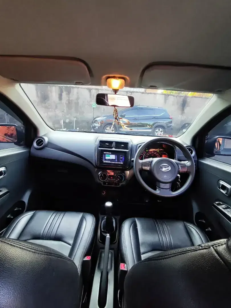 Daihatsu ayla 1.0 X 2016 manual - Image 7 of 10