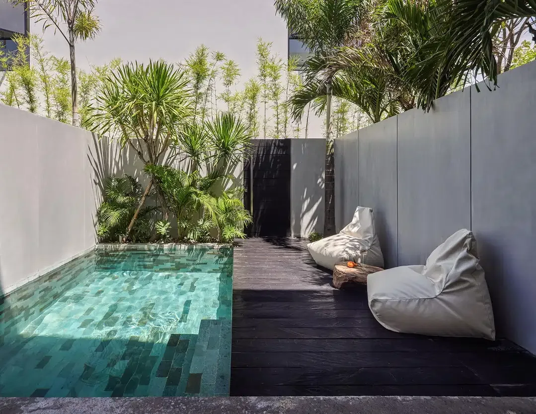 Modern and Stylish 3-Bedroom Townhouse in Prime Umalas Location - Image 5 of 10
