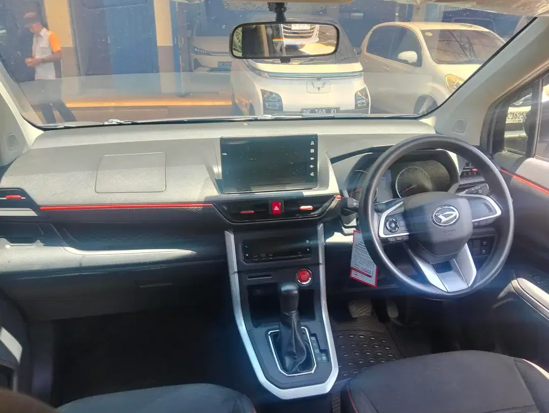 Daihatsu Xenia 2023 Bensin - Image 2 of 8