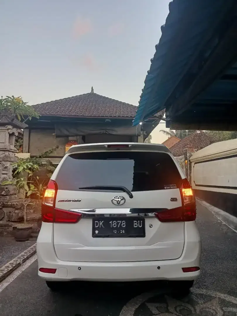Avanza Veloz Type E 2017 Putih Manual 1.3 Asli Bali Plat Denpasar - Image 3 of 3