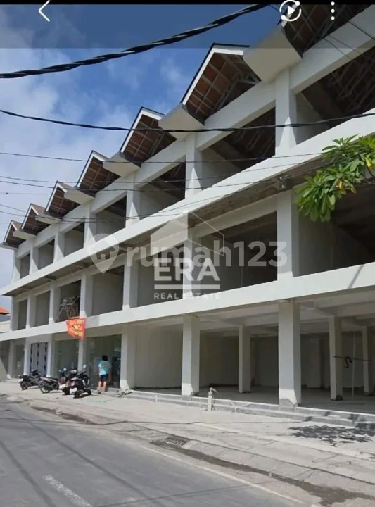 Ruko Gandeng 7 Strategis Jl Pantai Batu Bolong Kuta Badung - Image 3 of 4