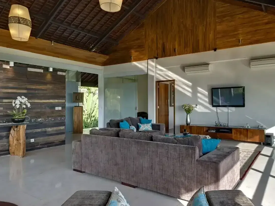 4 Bedroom Villa for sale in Jimbaran, Bali - Image 6 of 9
