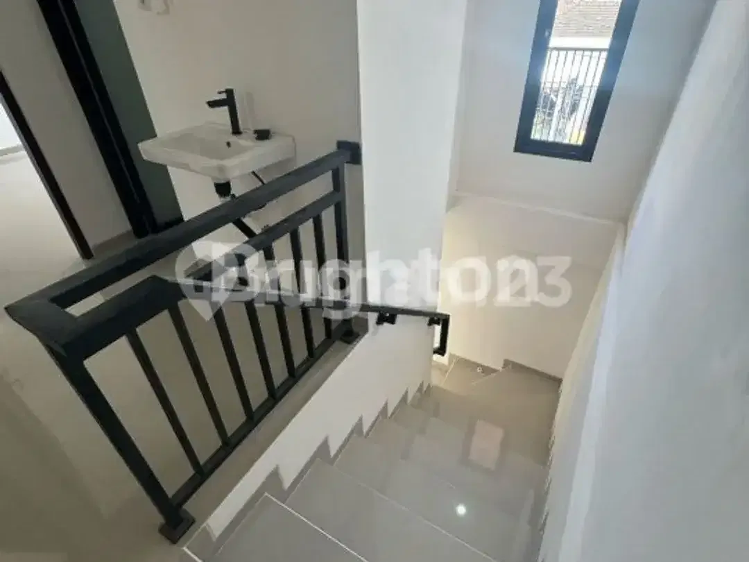 Hunian Eksklusif Desain Modern Minimalis di Pusat Kota Denpasar - Image 10 of 10