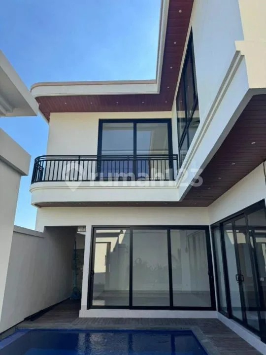 Villa For Rent Monthly And Yearly In Munggu Not To Far From The Beach - Image 1 of 4