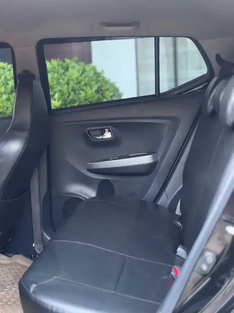 Toyota Agya GR sport 1.2 - Image 3 of 4