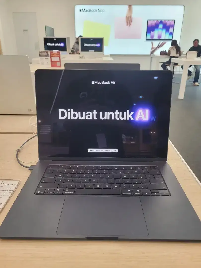 Promo MacBook Air M5 13 inci bisa kredit cicilan ringan tanpa DP - Image 3 of 3
