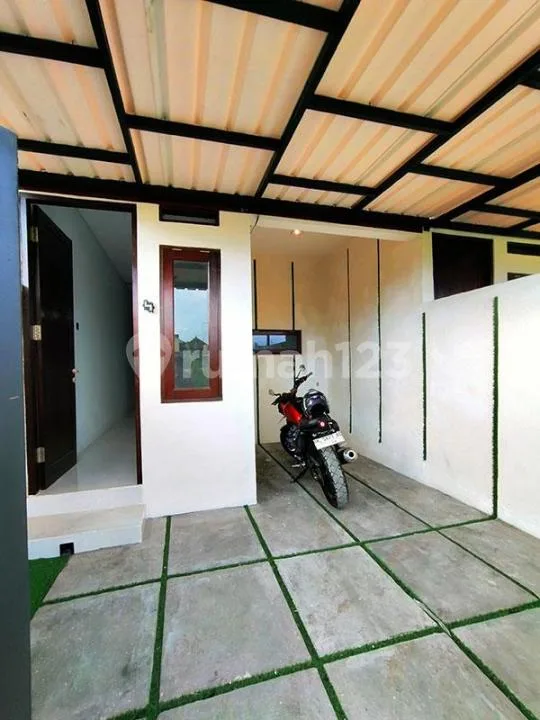 Rumah Sewa Tahunan Nyaman di Sanur Kaja - Dekat Pantai Padang Galak (Min Sewa 2 Th) - Image 2 of 4