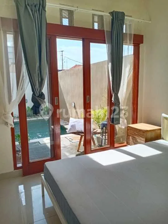 Minimalist House Semi Villa For Rent At Kutuh-Ungasan With Private Pool - Image 2 of 4