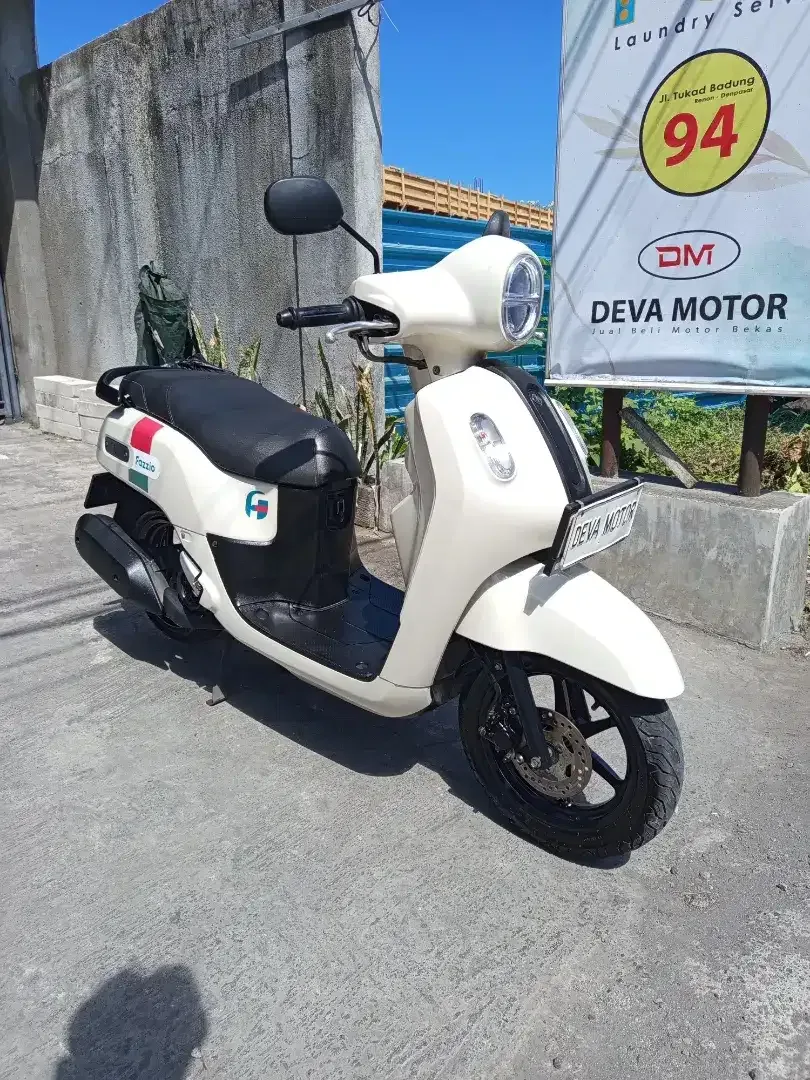 Yamaha fazzio putih Deva motor - Image 3 of 10
