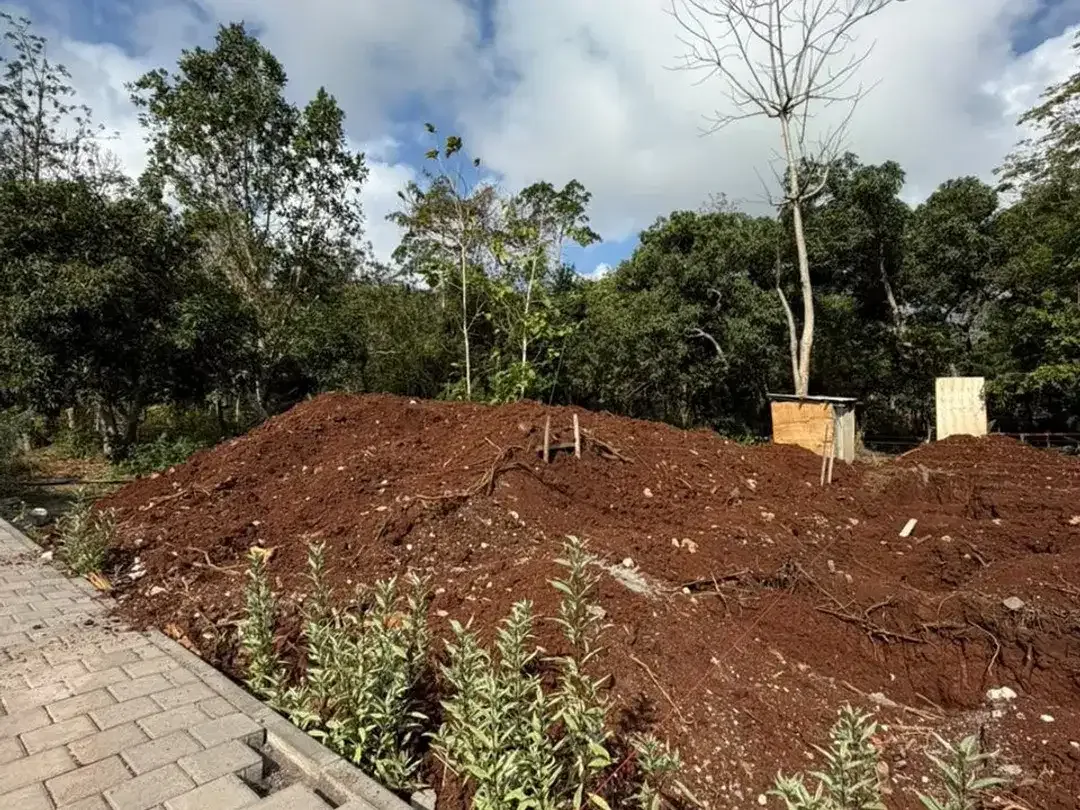 [For Sale] 2 are Tanah di Pecatu Zona Kuning Siap Bangun - Image 2 of 10