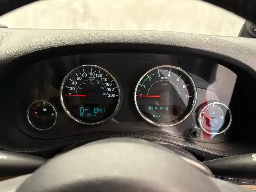 JEEP WRANGLER RUBICON 3.6L 4 DOOR 2014 - Image 6 of 10