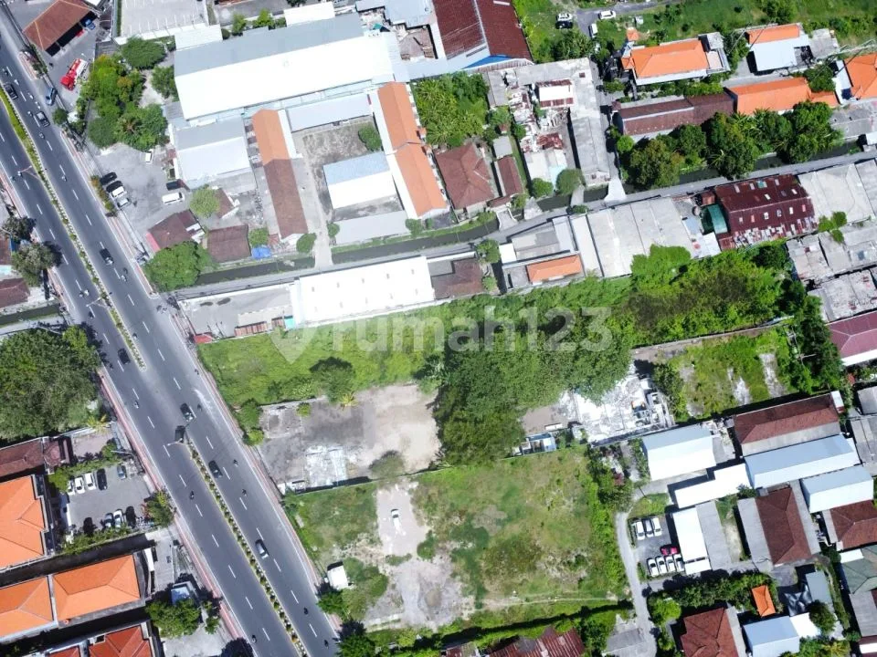 Tanah Di Jl. By Pass Ngurah Rai Pemogan 2825.0 mÂ² - Image 4 of 4