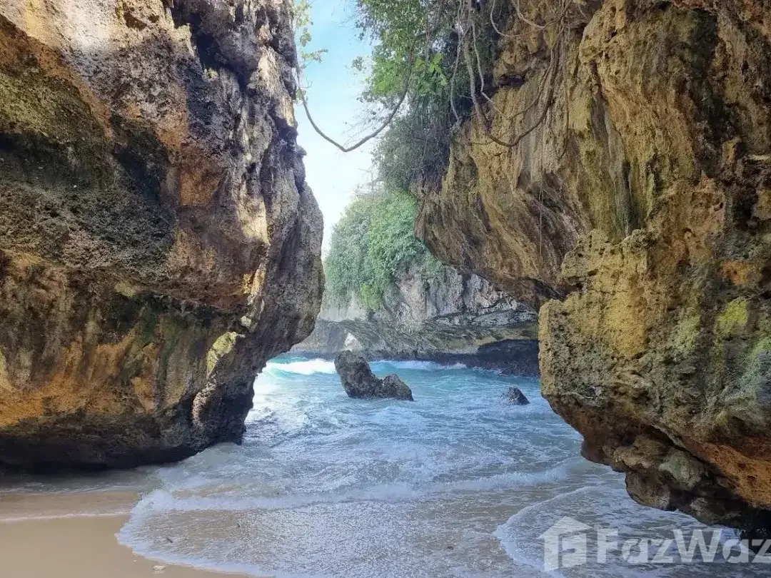 Land for sale in Pecatu, Bali - Image 2 of 3