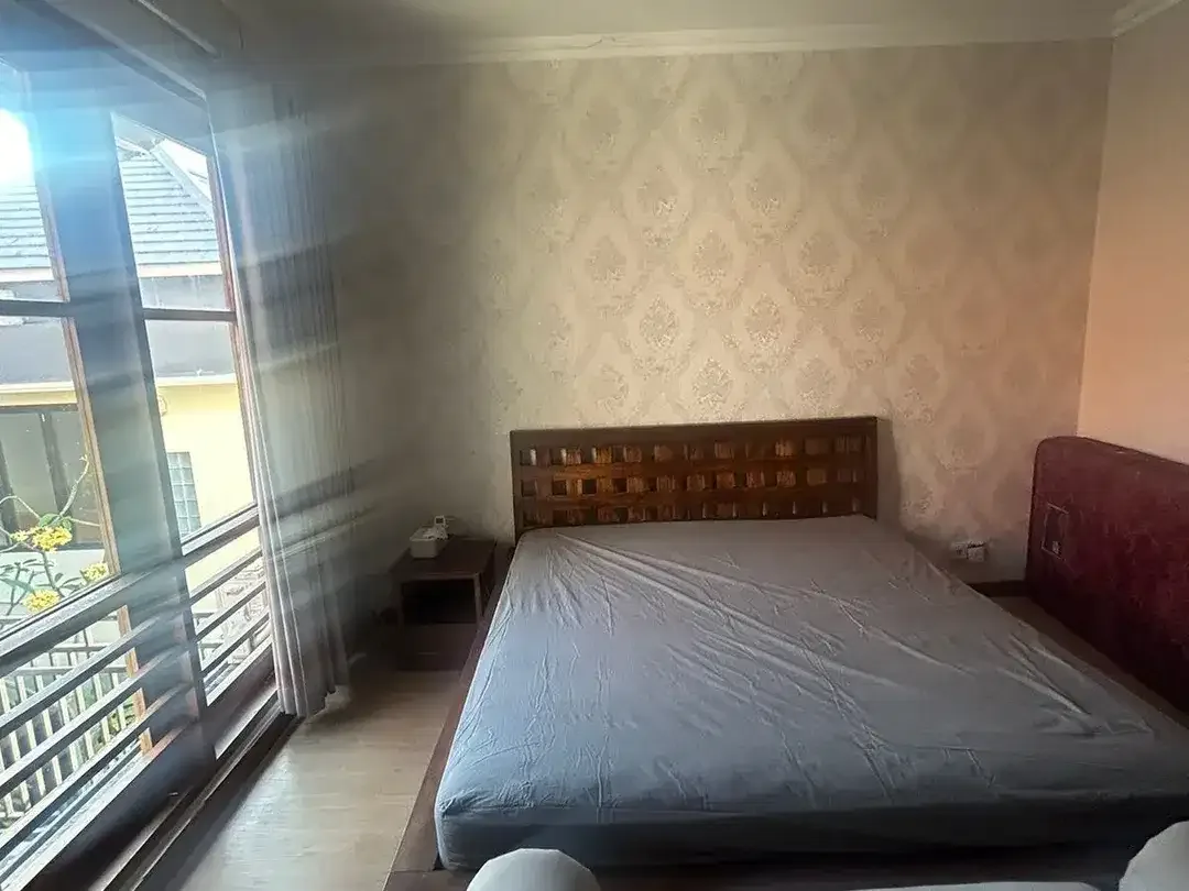 6 Bedroom Villa for sale in Seminyak, Bali - Image 10 of 10