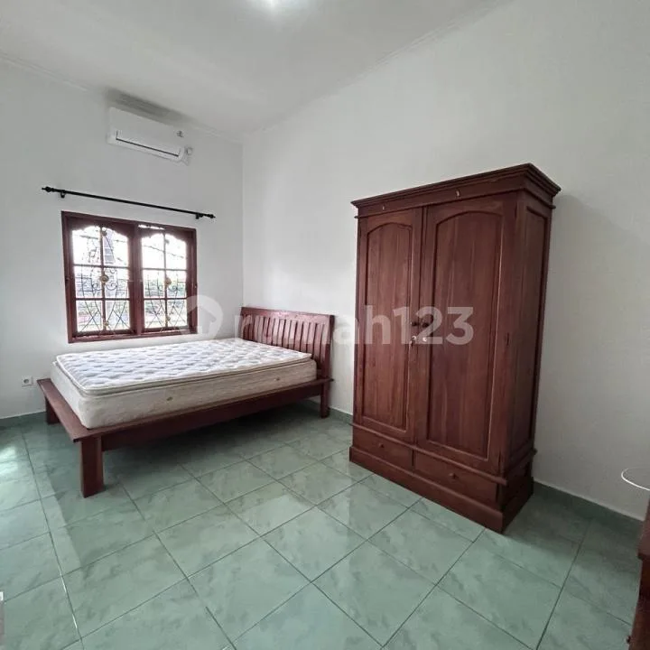 Rumah Minimalis 4 Bedroom Siap Huni Lokasi Kesambi Kerobokan - Image 2 of 4