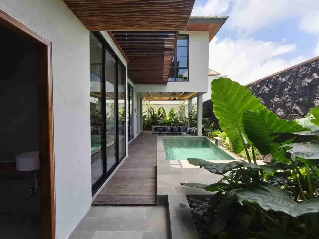 Villa Baru 3 Kamar Dekat Karma Kandara Uluwatu - Image 2 of 10