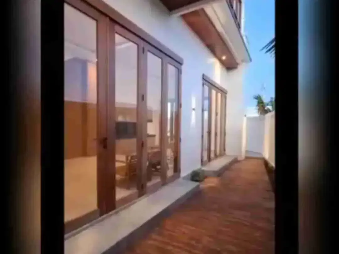 LUXURY VILLA 3BR CANGGU BERAWA 4,5 M NEGO RICEFIELD + OCEAN VIEW DEKAT PANTAI BERAWA - Image 3 of 10