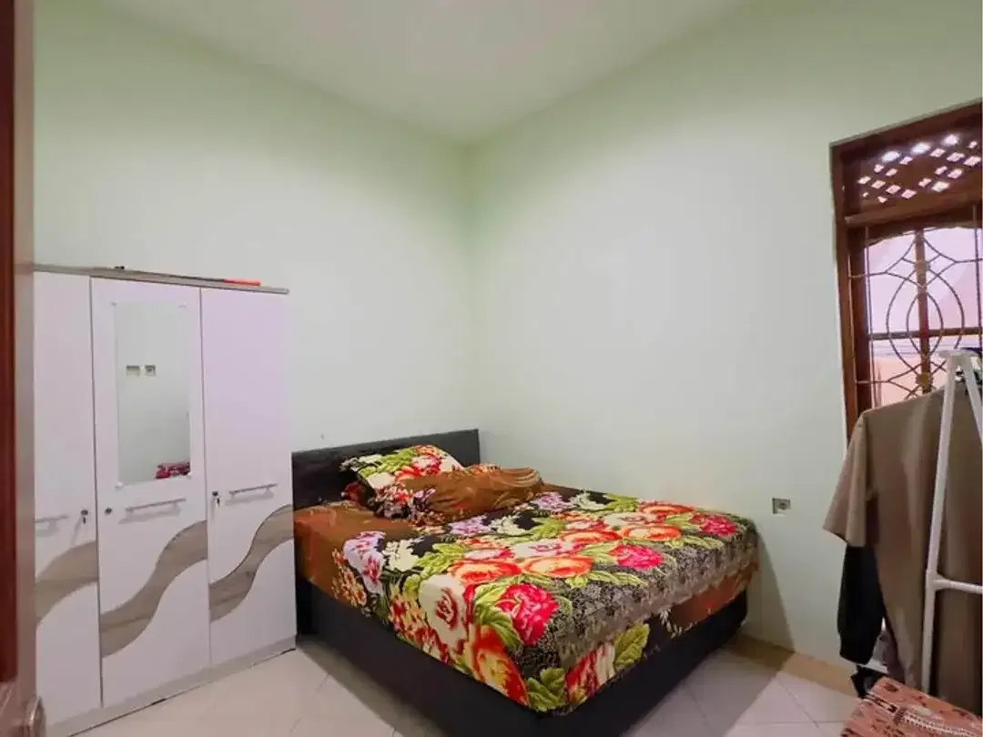 Dijual Rumah 1 lantai Masih terawat baik dan siap huni Lokasi Jl Gunung Resimuka - Image 9 of 10