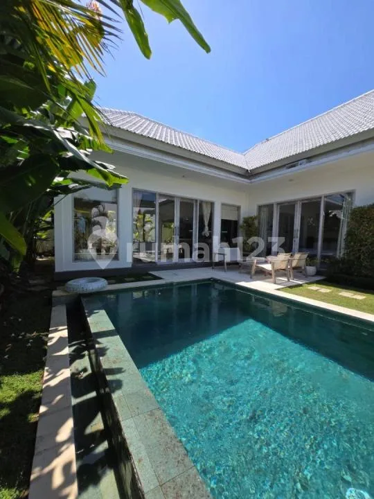 Villa Sewa Murah Dekat Pantai Berawa - 2Br Private Pool - Image 2 of 4