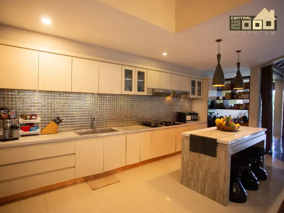 Ultimate Freehold Estate in Bali, Luxury Riverfront Retreat & Villa Complex - Image 6 of 10