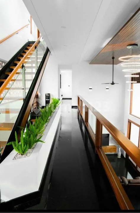 Dijual Villa di Canggu, Badung - Image 4 of 4