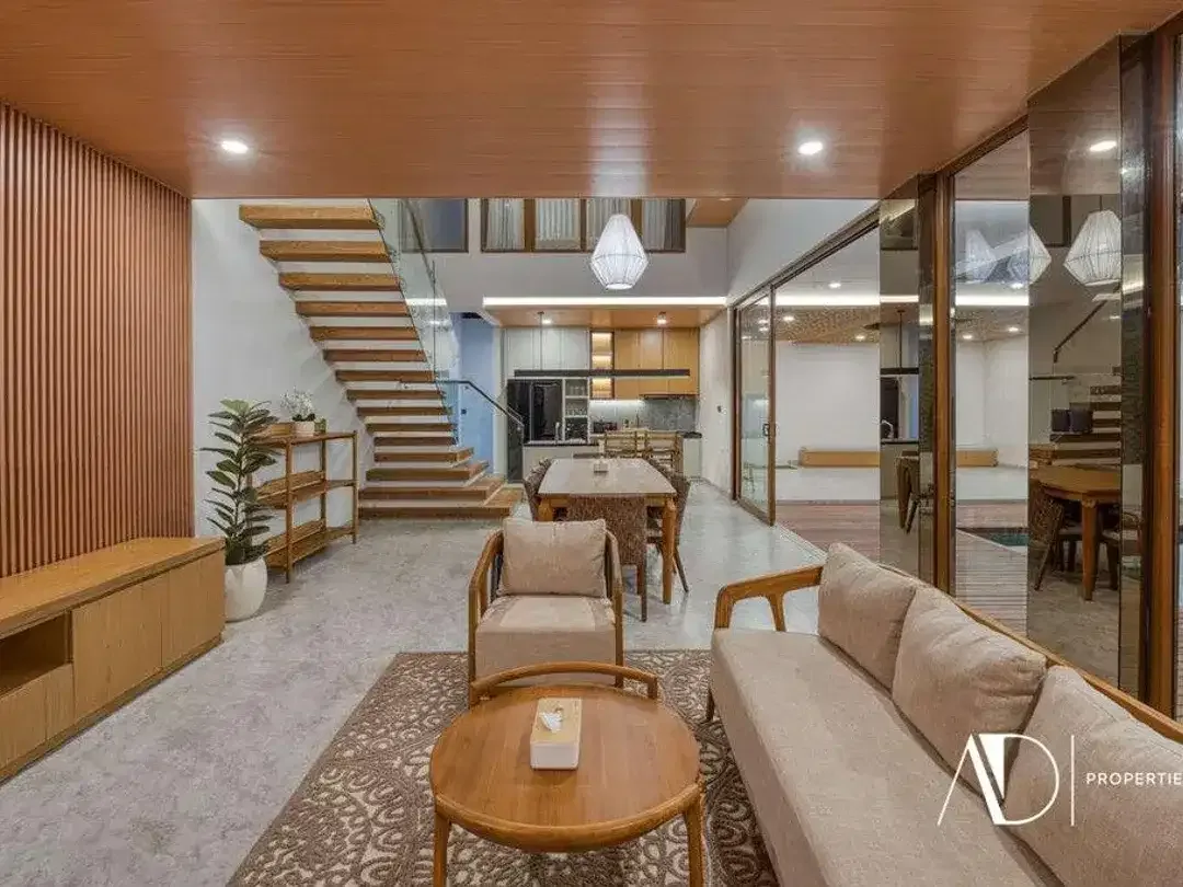 FREEHOLD | MODERN 4-BEDROOM VILLA IN PRIME BERAWA, CANGGU - Image 3 of 10