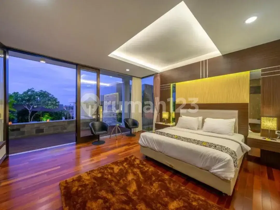 For Sale Villa Modern Style At Nusa Dua Badung Bali - Image 10 of 10