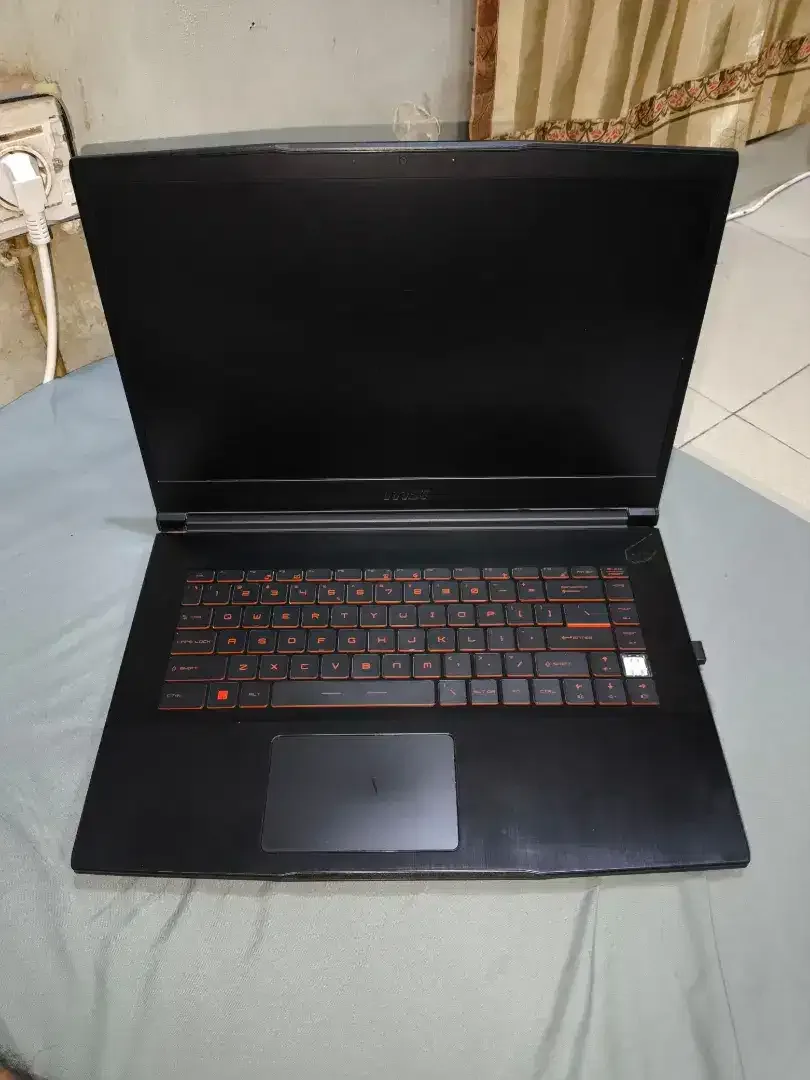 Laptop MSI Thin GF63-12VE | RTX4050 - I5 GEN 12 - 16/512 - Image 1 of 9