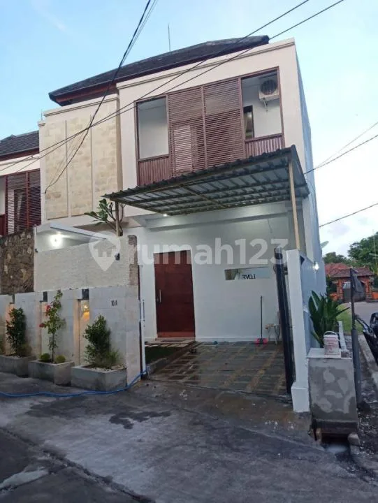 Luxury Villa Prime Lokasi 4 Bedroom di Canggu 5 Menit ke Pantai - Image 4 of 4