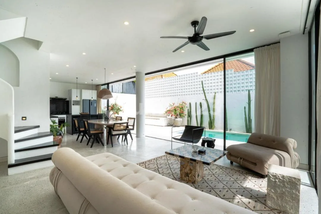 3Br Villa With Workspace, Modern Interior & Pool In Bumbak - Image 2 of 4