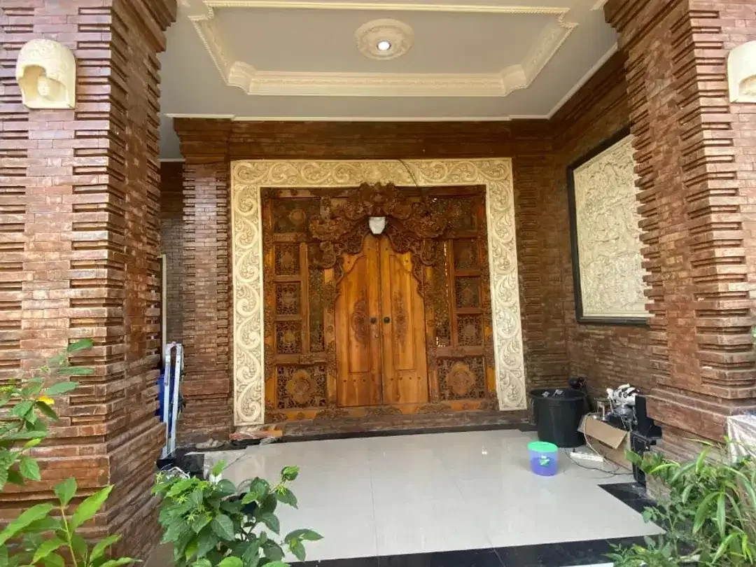 LUXURY BALINESE STYLE! Rumah Lantai 3 di Dalung Padonan – Tetanggaan dengan Villa Elit! ( IV / LM ) - Image 5 of 9
