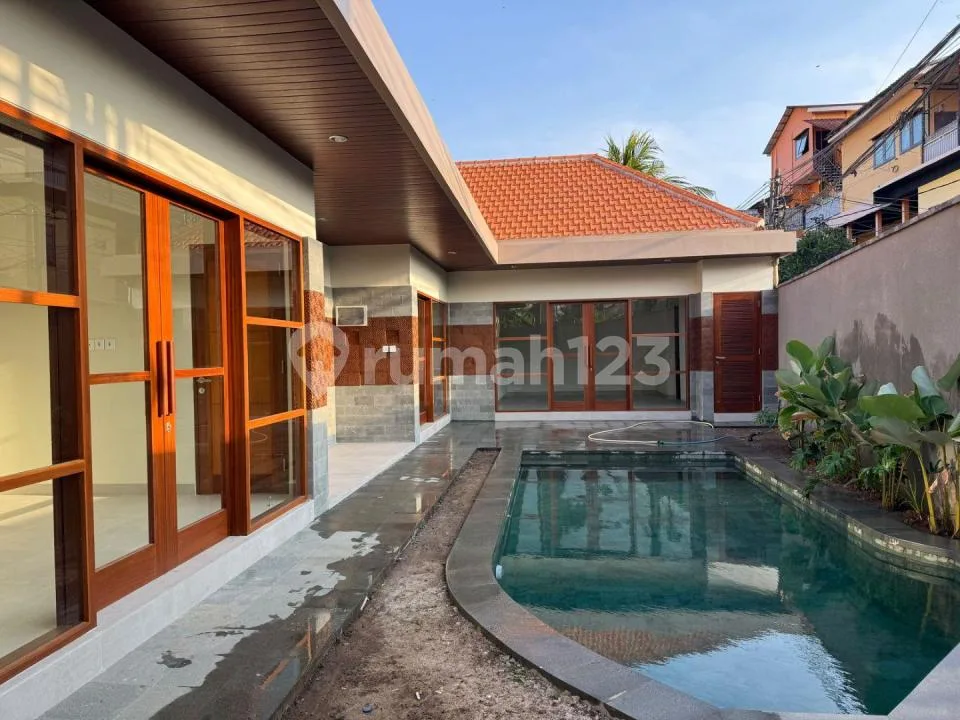 Villa Baru Jalan Sekuta Sanur Bali - Image 4 of 4