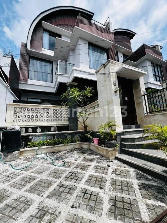 Dijual Villa Modern di Semer, Kerobokan, Badung - Image 3 of 4