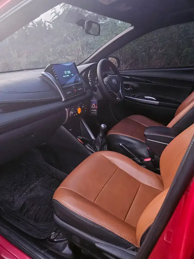 Yaris TRD sportivo merah - Image 8 of 10