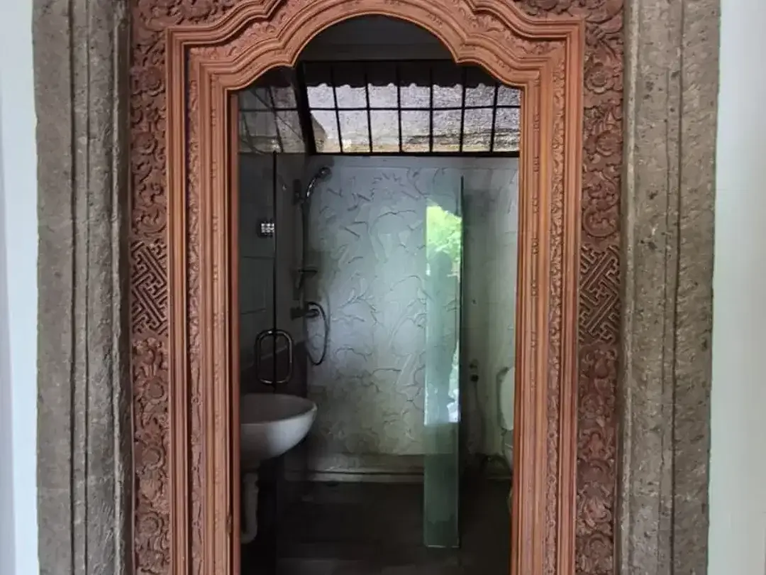 Freehold - Authentic Bali Architecture Villa in Umalas - Spacious Property with Pool, Bali - Image 5 of 10