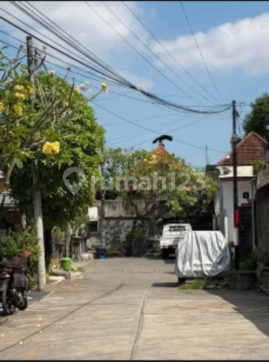 House 4Br Kerobokan Umalas Renovated SHM Highscope Bali Kiddy Slk - Image 4 of 4