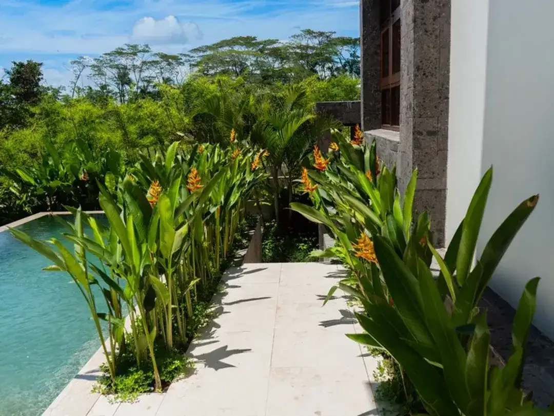 Leasehold - Elegant 6-Bedroom Luxury Villa with Private Pool in Nyanyi, Tabanan, Bali - Image 2 of 10