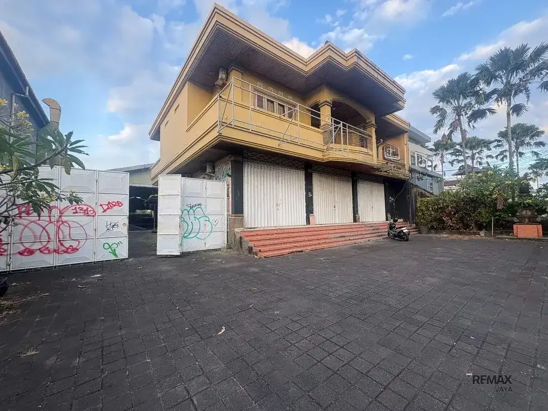 Ruang Usaha plus Rumah plus Gudang Disewakan, di Jl Sunset Road, Badung - Image 3 of 7