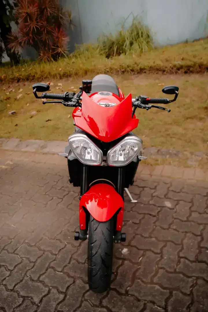 Triumph Street Triple 675 2012, FP, FULL OHLINS, modif banyak - Image 8 of 10