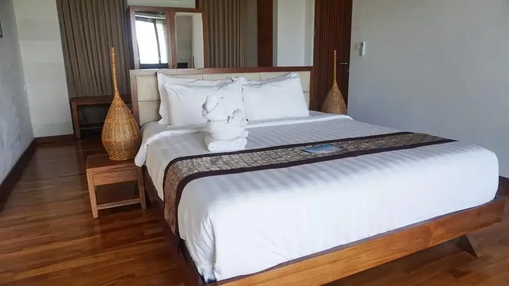 LUXURY UNBLOCK VIEW VILLA FOR SALE - Image 3 of 10