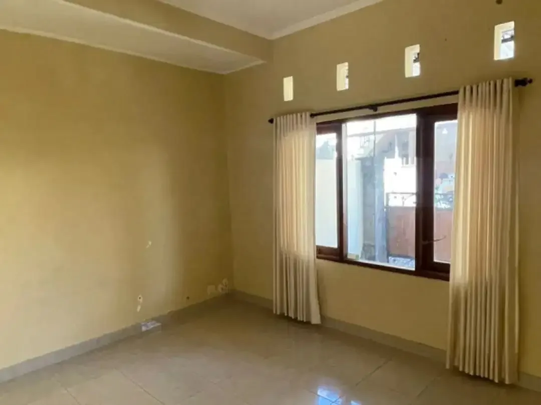 Rumah strategis 1 lantai Bakung kesiman Denpasar - Image 3 of 10